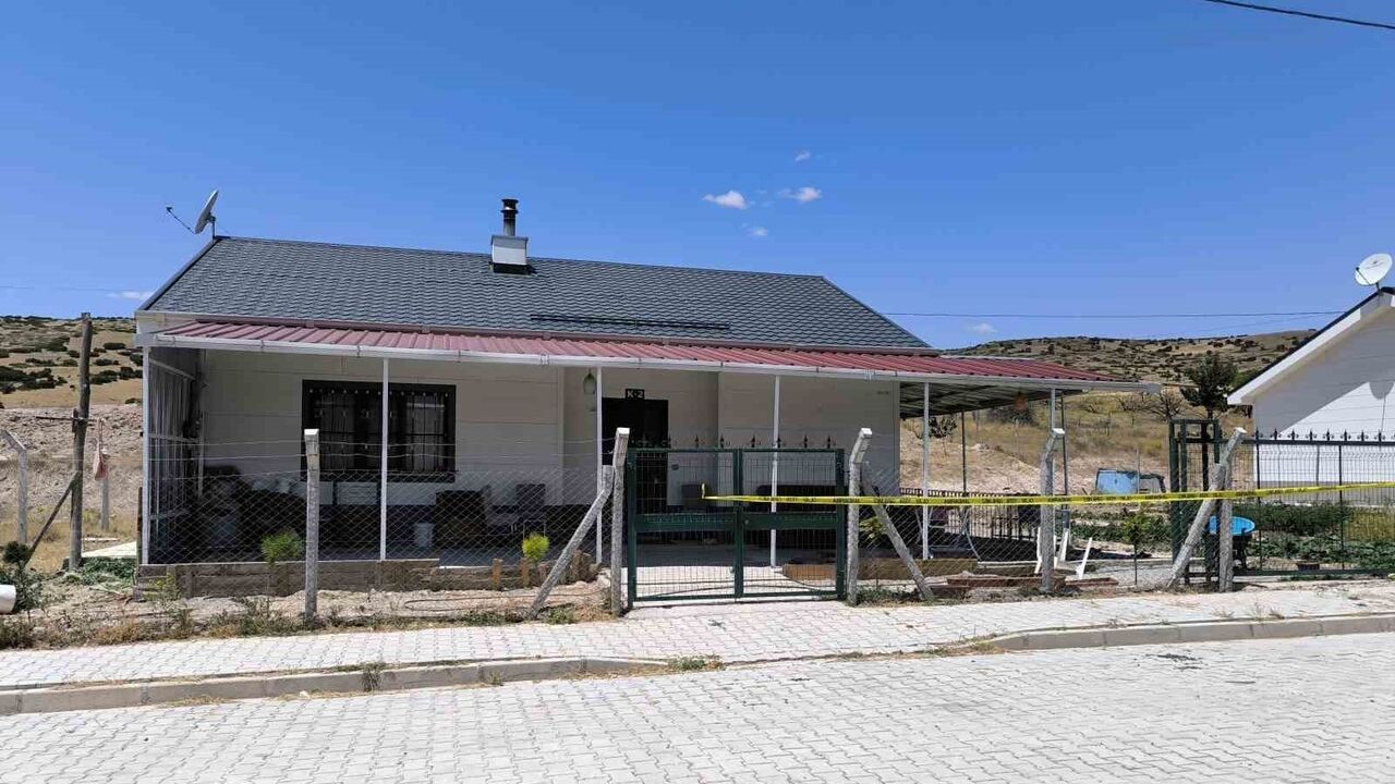 Malatya'da üç aile ferdini öldüren sanığa 3 kez ağırlaştırılmış müebbet