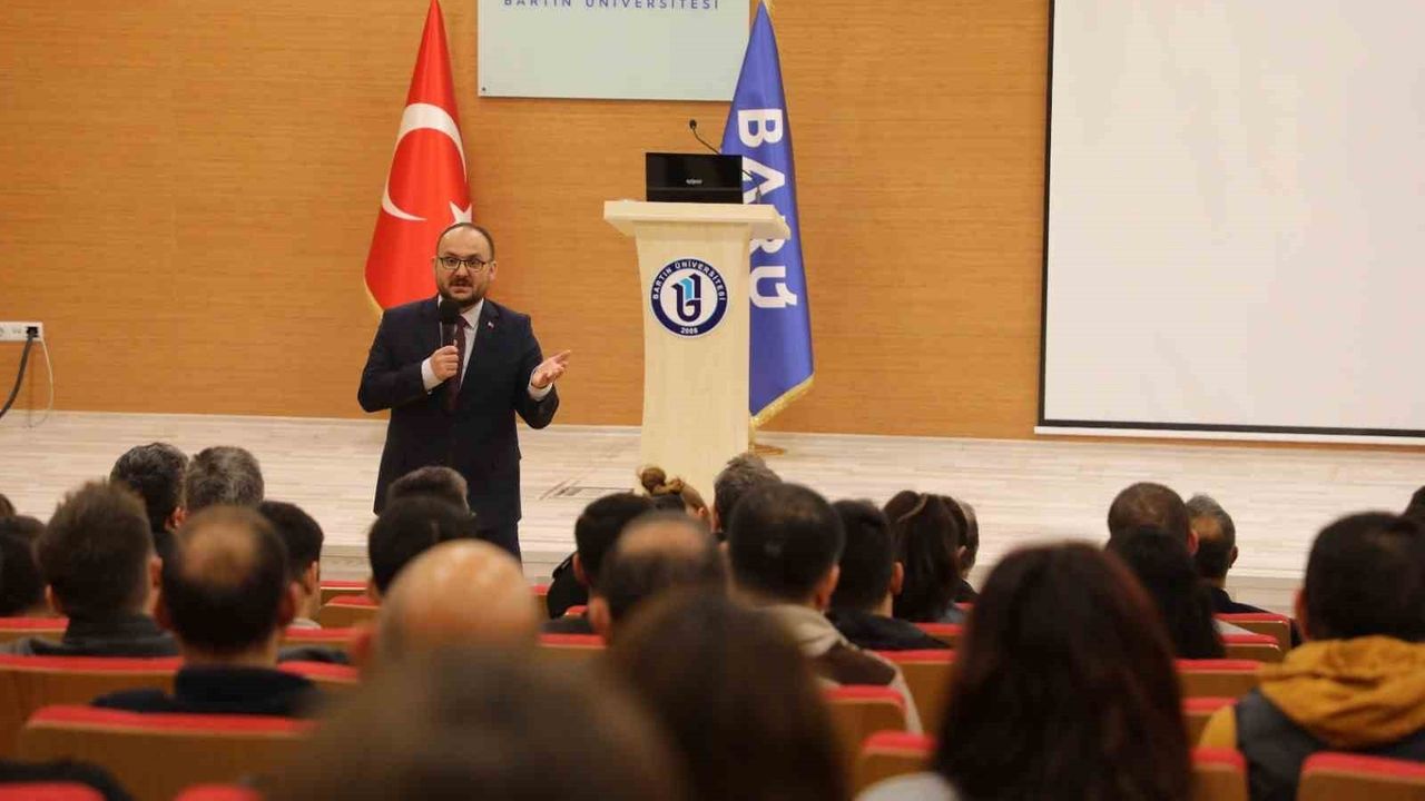 Malazgirt'i Yeniden Keşfetmek konferansı Bartın Üniversitesi'nde düzenlendi