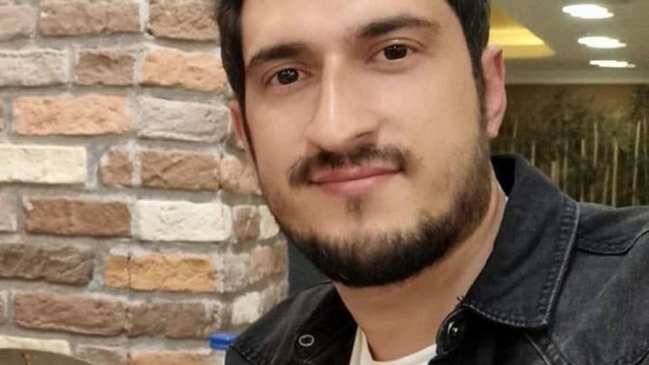 Manisa Alaşehir'de Polis Otosu Park Halindeki Tıra Arkadan Çarptı: 1 Şehit