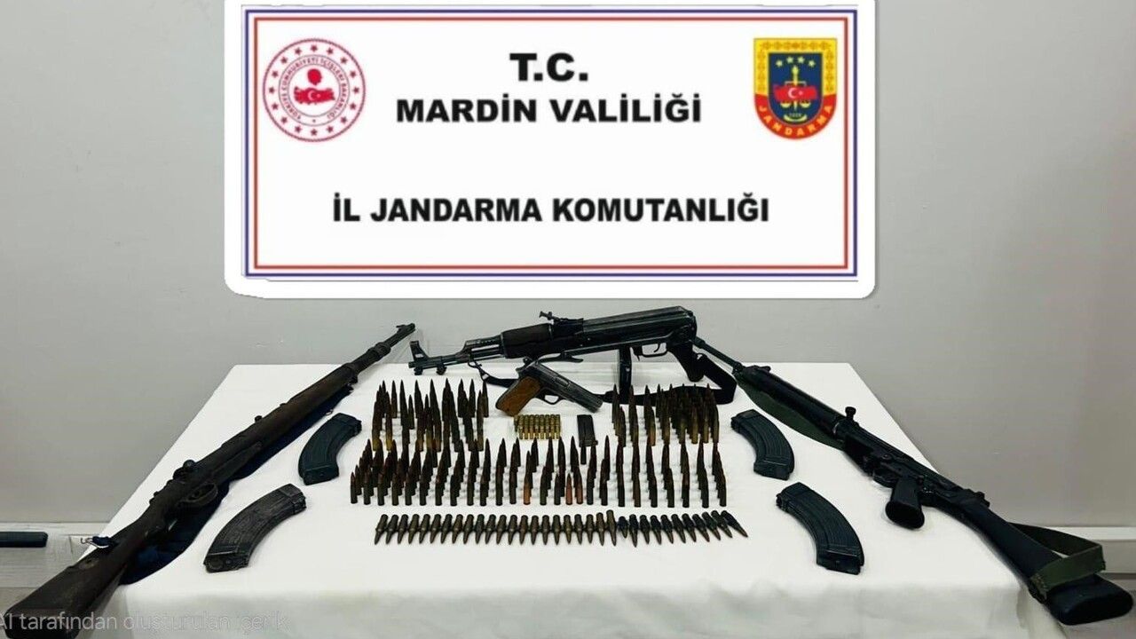 Mardin Derik’te kaçak silah ve mühimmat ele geçirildi