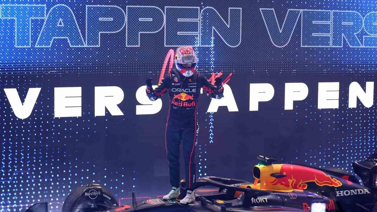 Max Verstappen, Katar Grand Prix’sinde birinciliği aldı