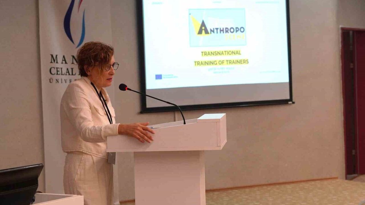 MCBÜ, "Anthropo-Scene" Eğiticiler Eğitimi'ne ev sahipliği yaptı