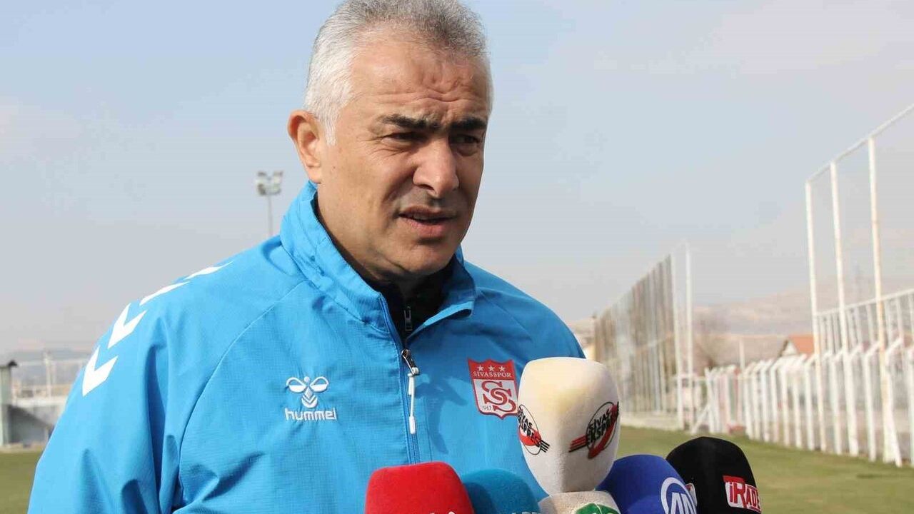 Mehmet Altıparmak: 'Sivasspor’un hedefi şampiyonluktur'