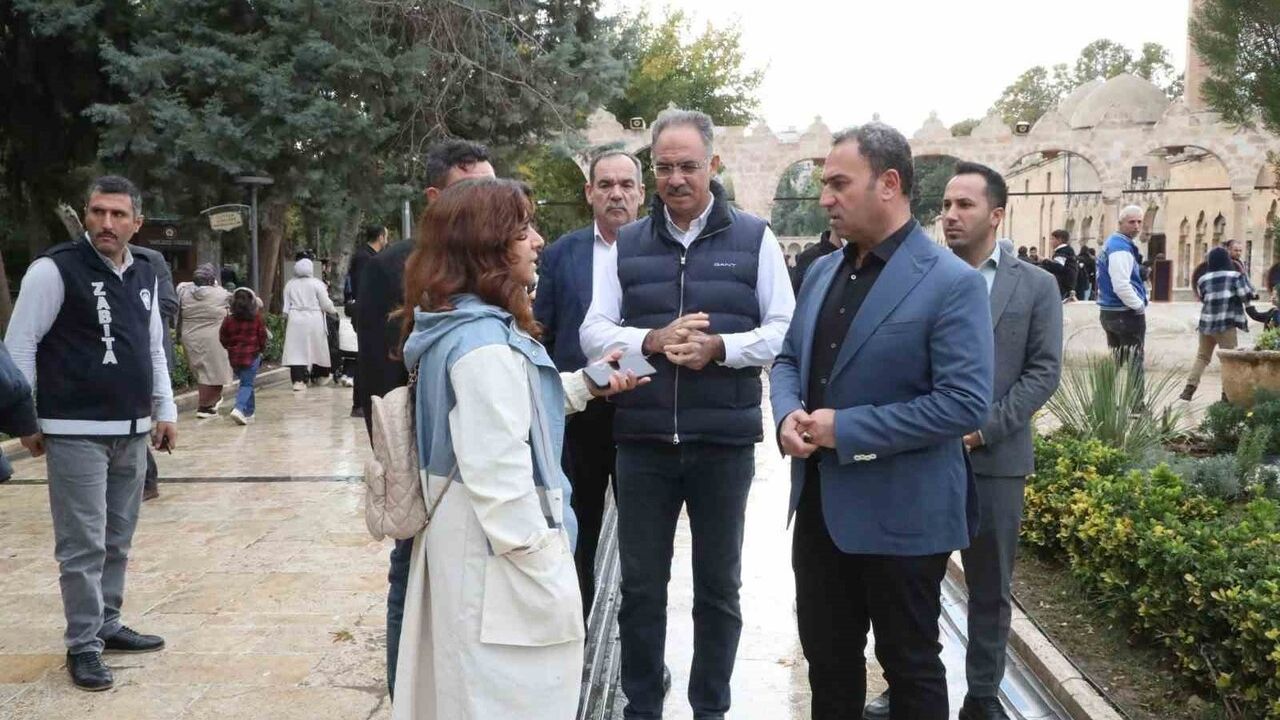 Mehmet Kuş Balıklıgöl Platosu ve Tarihi Çarşılarda Esnaf ile Vatandaşlarla Buluştu