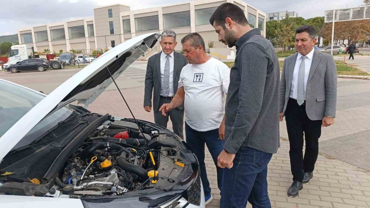 Menteşe'de Direksiyon Sınav Komisyonlarına 12 Saatlik Uygulamalı Eğitim Tamamlandı