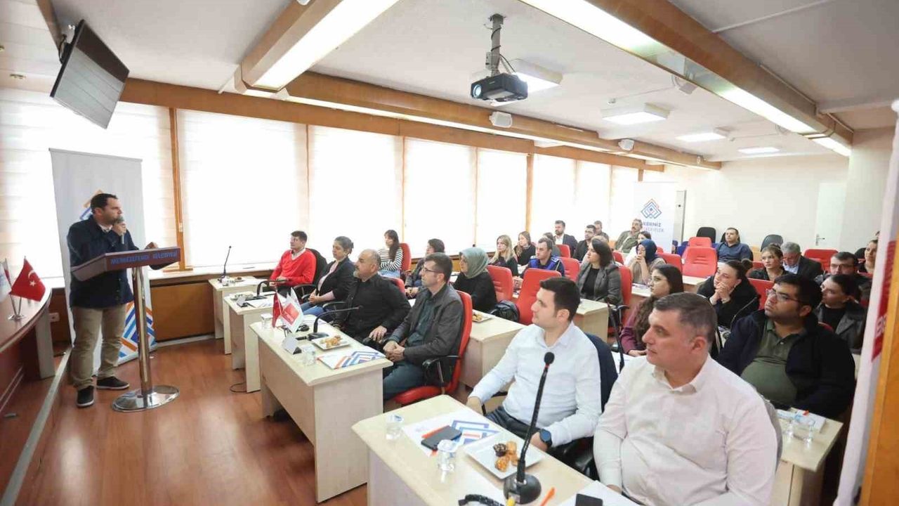 Merkezefendi'de Personel Mevzuatı Eğitimi