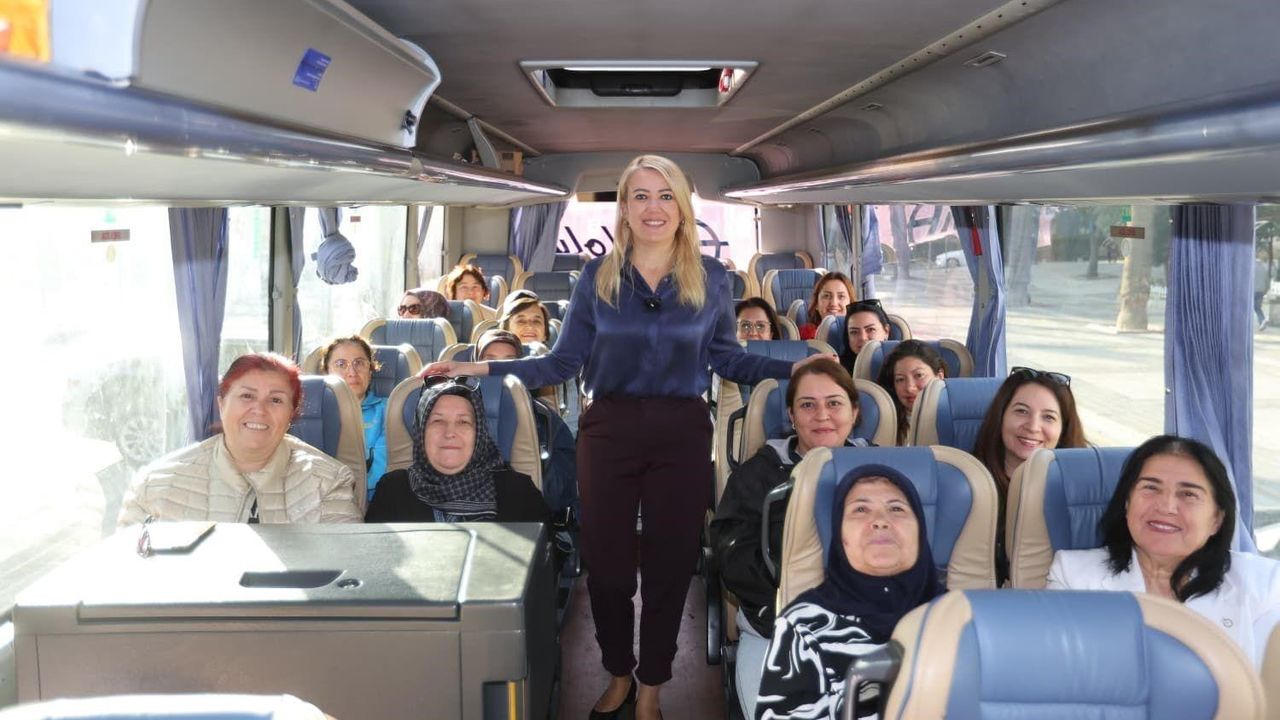 Merkezefendili kadınların Pamukkale ve Kaklık Mağarası turları yoğun ilgi görüyor