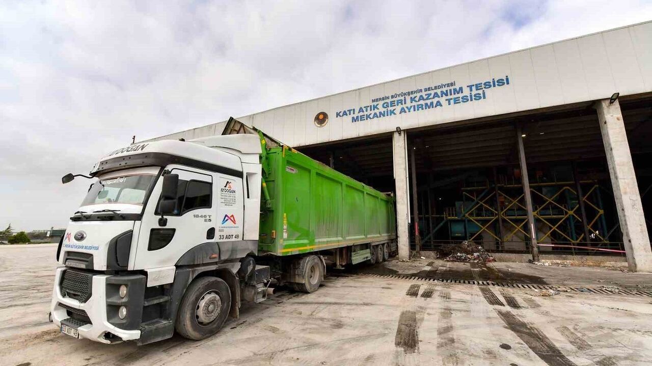 Mersin Büyükşehir'in Sürdürülebilirlik Hamlesi: İklim ve Karbon Yönetiminde Yeni Adımlar