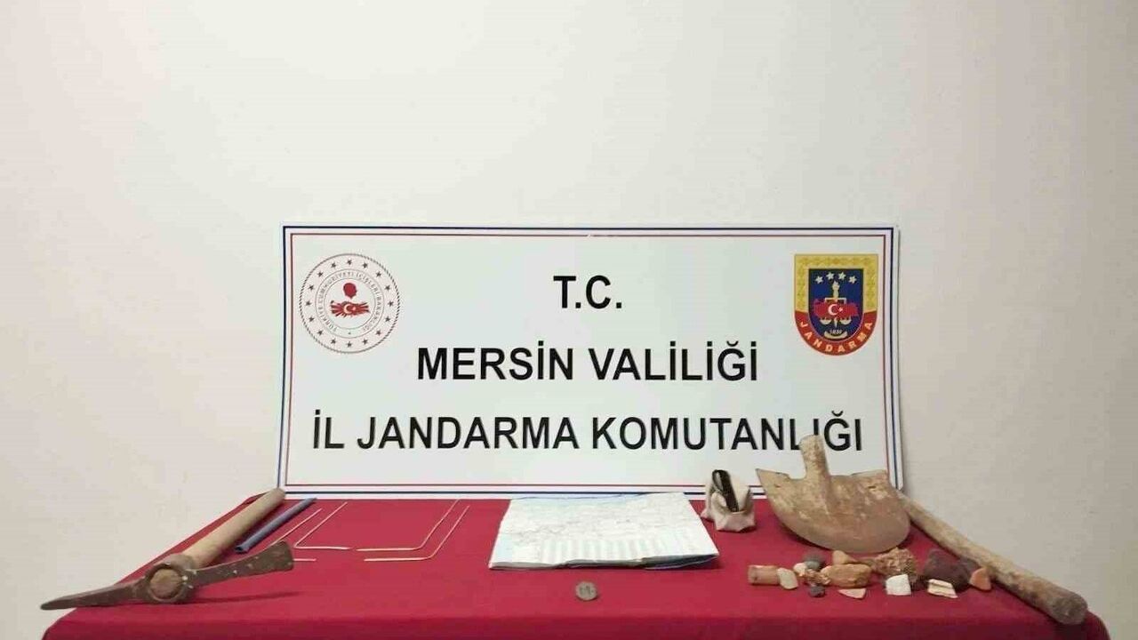 Mersin Çamlıyayla'da Kaçak Kazı Operasyonu: 4 Kişi Gözaltında
