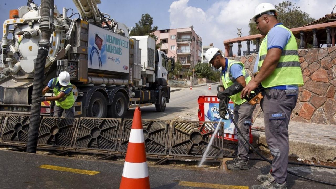 MESKİ’den yağış öncesi temizlik ve önlem çalışmaları