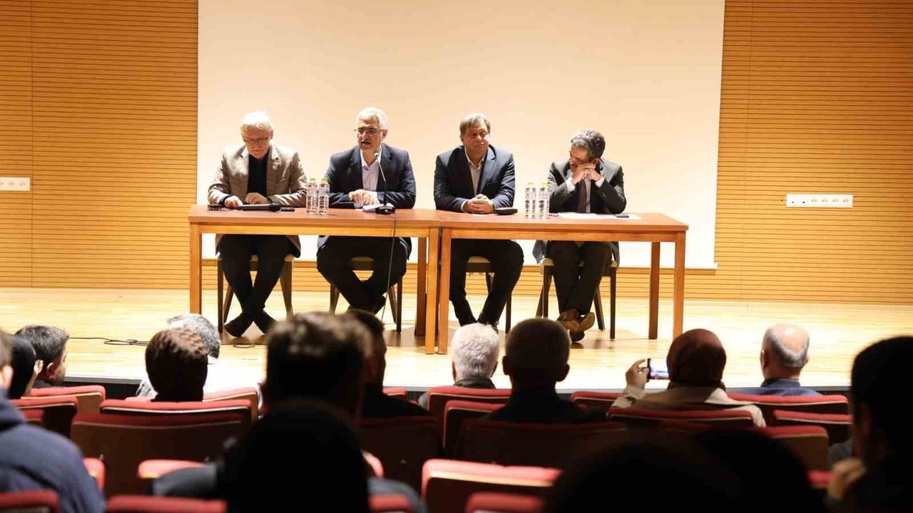 Mevlid-i Nebi Yılı Paneli: Bir Değer Olarak Merhamet