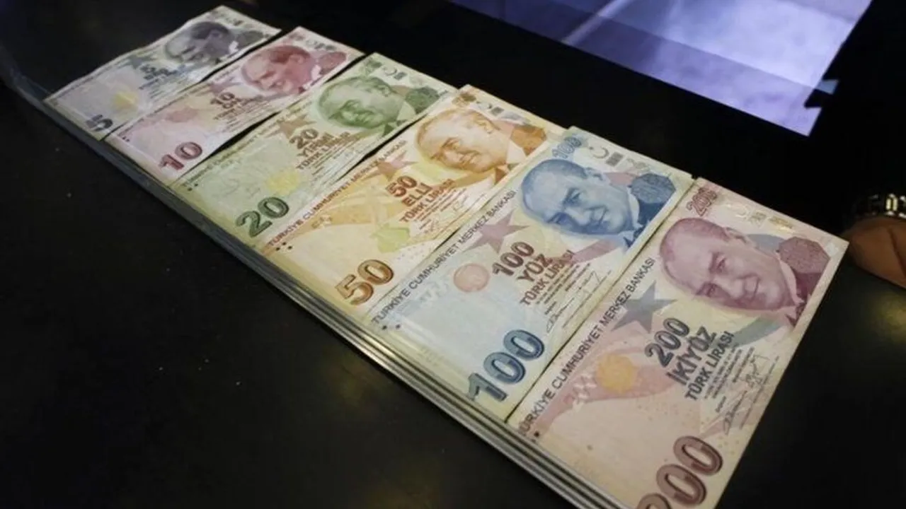 Milyonların Kaderini Değiştirecek Rakam: Yeni Asgari Ücret Ne Kadar Olacak? Zam Oranı İçin İlk Net Senaryo