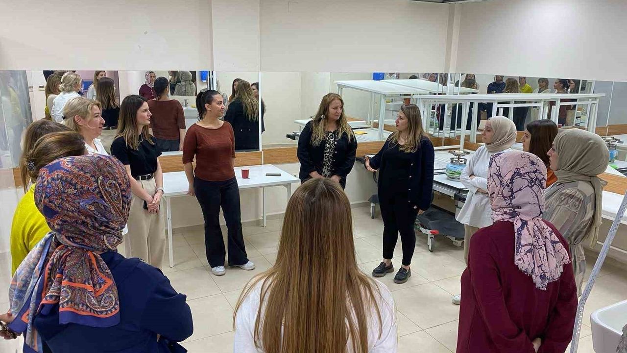 Modüler Aile Eğitim Programı 61 ilde anne ve babaların hizmetinde