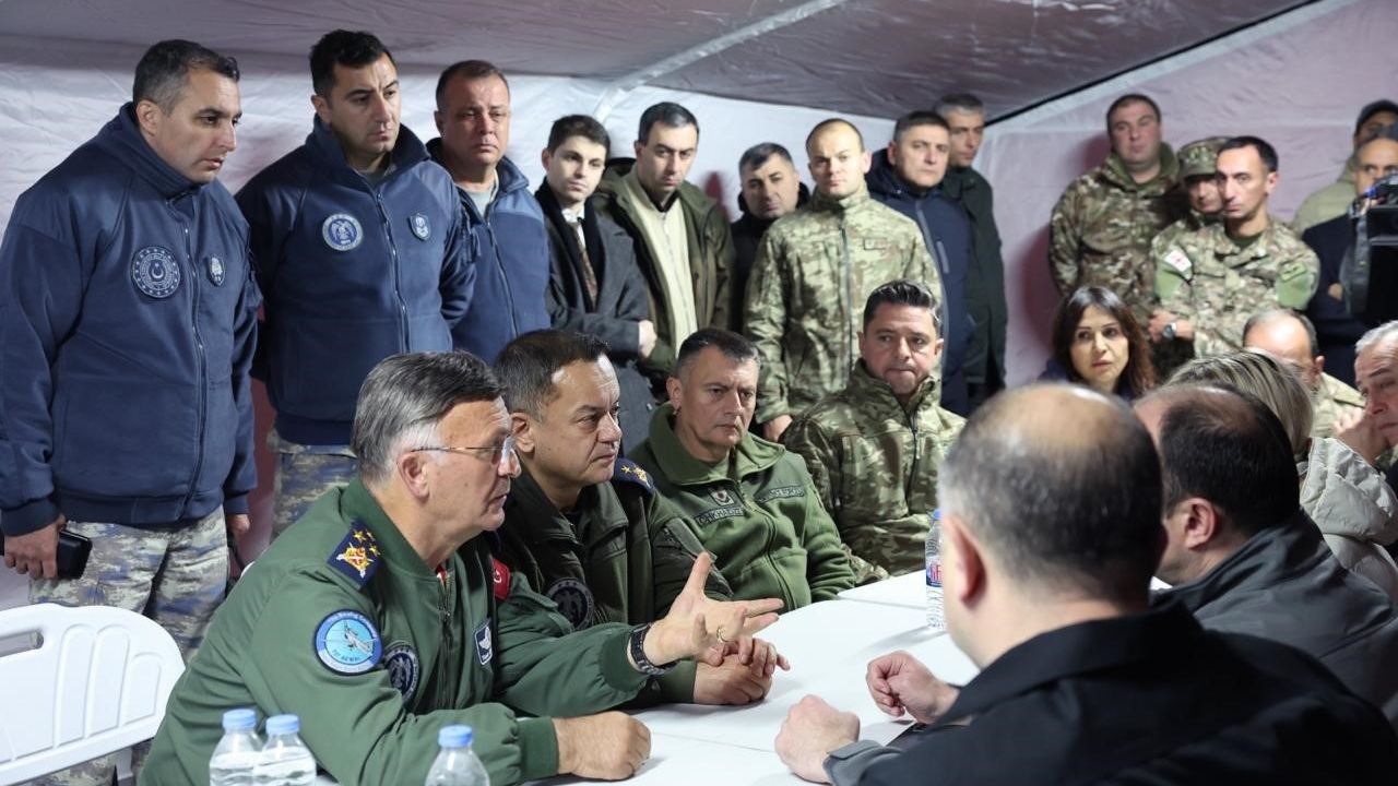 MSB: Gürcistan'da düşen C-130 için kaza kırım ve arama kurtarma çalışmaları sürüyor