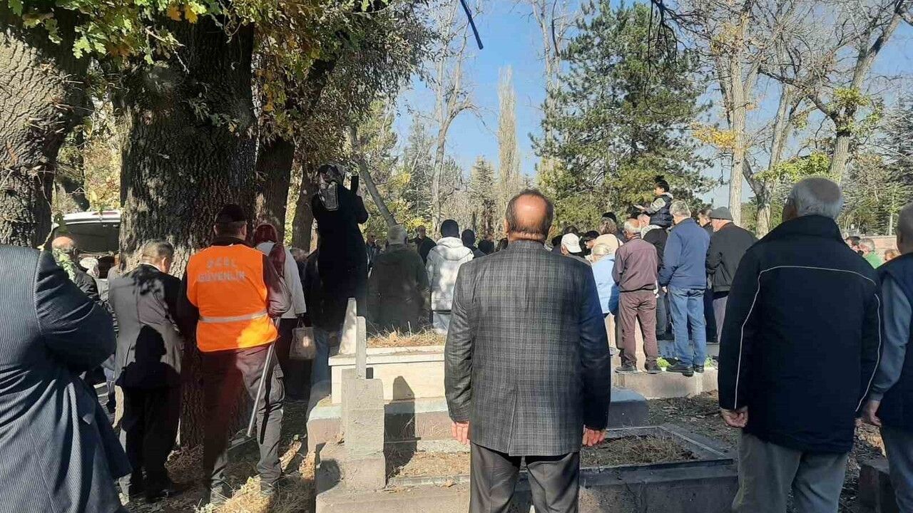 Muazzez Abacı Ankara'da Son Yolculuğuna Uğurlandı