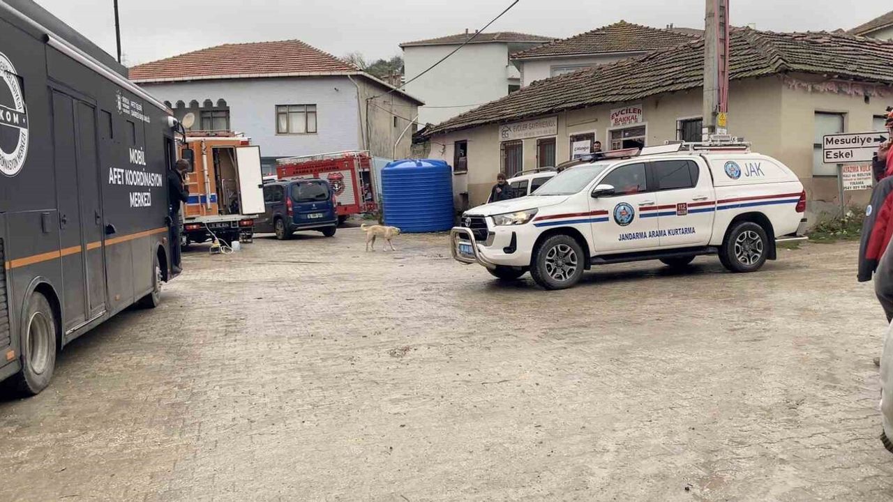 Mudanya’da Alzheimer hastası 80 yaşındaki Mustafa Abi için arama çalışmaları sürüyor