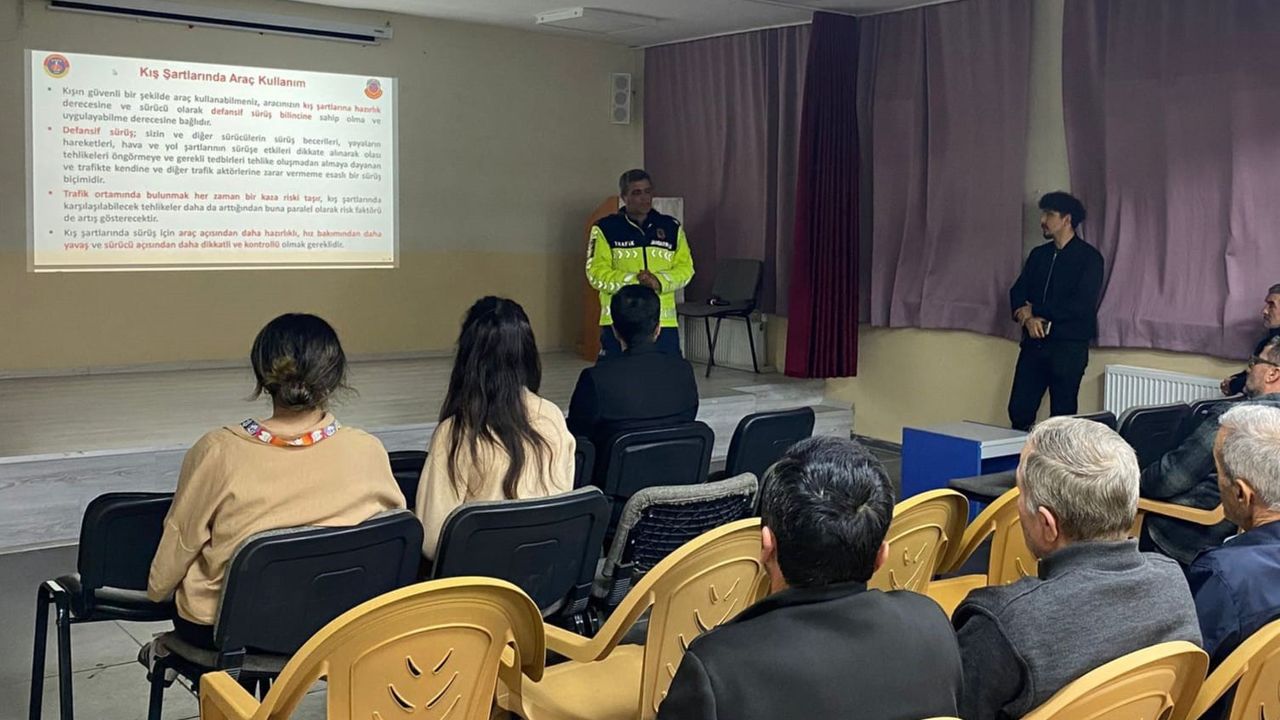 Mudurnu'da 'Kış Tedbirleri ve Güvenli Sürüş' eğitimi yapıldı