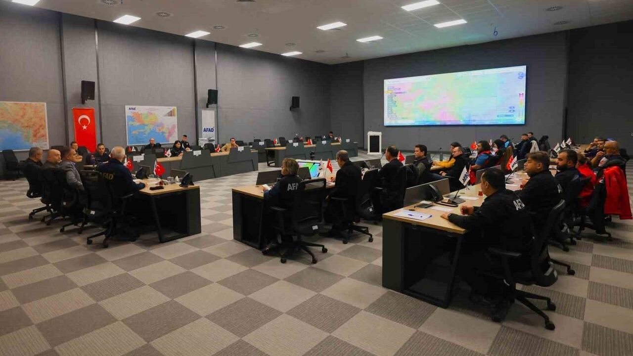 Muğla'da AFAD Koordinasyon Toplantısı Vali Dr. İdris Akbıyık Başkanlığında