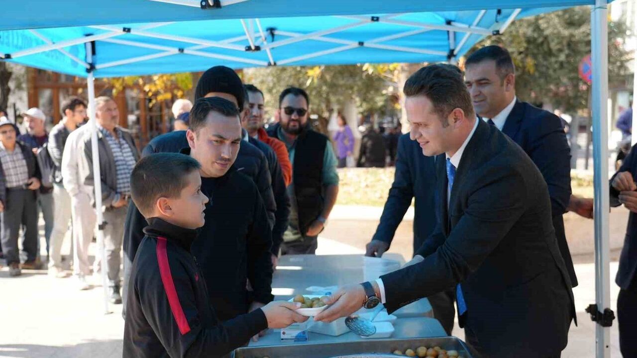 Muğla'da şehit ve merhum öğretmenler için lokma hayrı