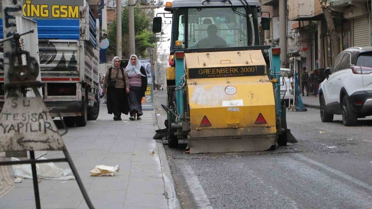 Muradiye Mahallesi'nde Kapsamlı Temizlik Seferberliği