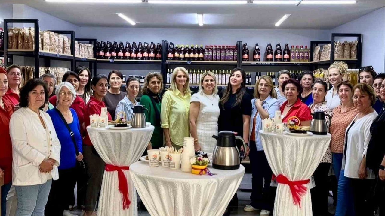 Muratpaşa’da Kadın Kooperatifleri 41’e Ulaştı — Ürün Satış Mağazası Büyüyor