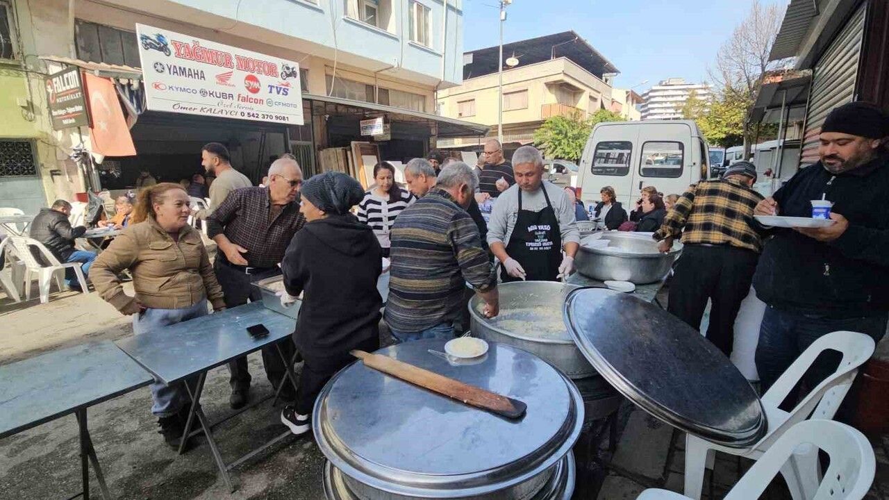 Nazilli'de sanayi esnafı imeceyle bin 500 kişiye hayır ikramı