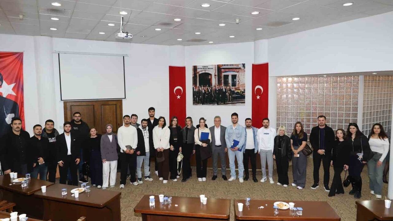 Nazilli Gençlik Meclisi ilk toplantısını gerçekleştirdi