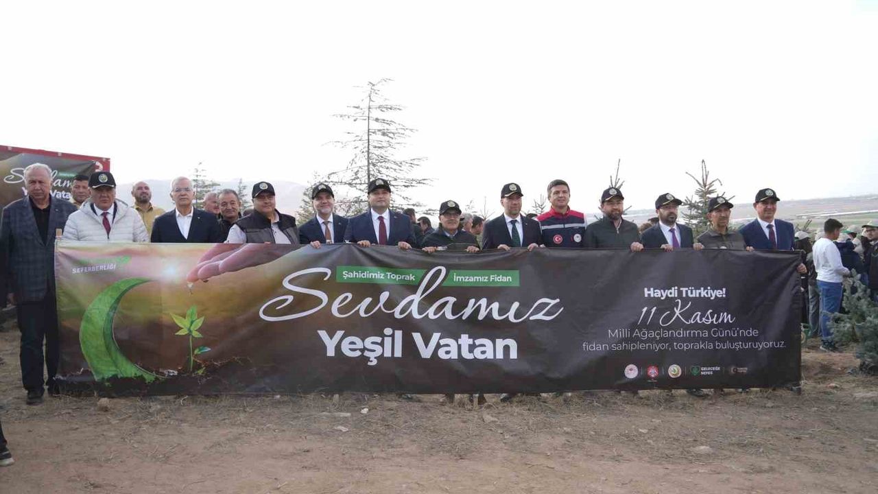Niğde'de 5 bin fidan toprakla buluşturuldu