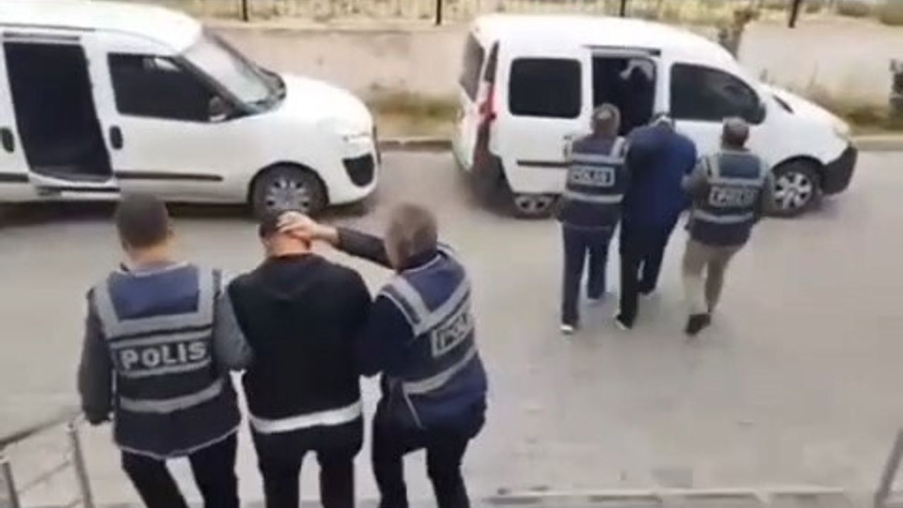 Niğde'de silahla mala zarar verme ve tehdit olayının firari şüphelileri tutuklandı
