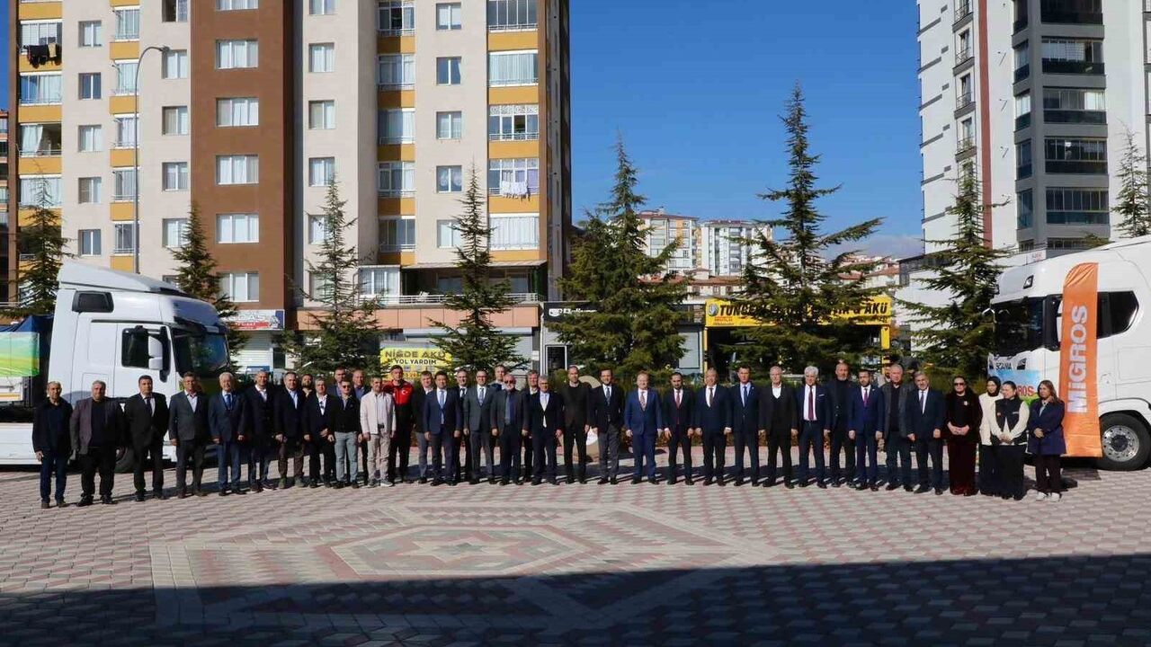 Niğde'de yerli tohumla üretilen patates ve barbunya ilk alımı gerçekleştirildi