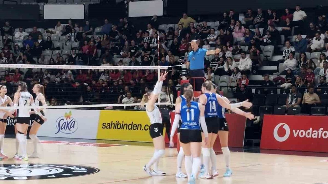 Nilüfer Belediyespor Beşiktaş'ı 3-0 ile geçti