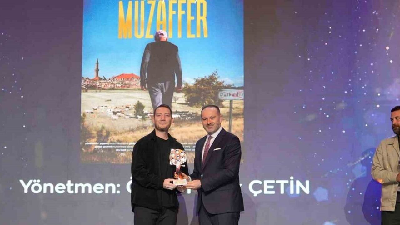 Ömer Faruk Çetin'in 'Muzaffer' belgeseli TRT'de en iyi belgesel seçildi