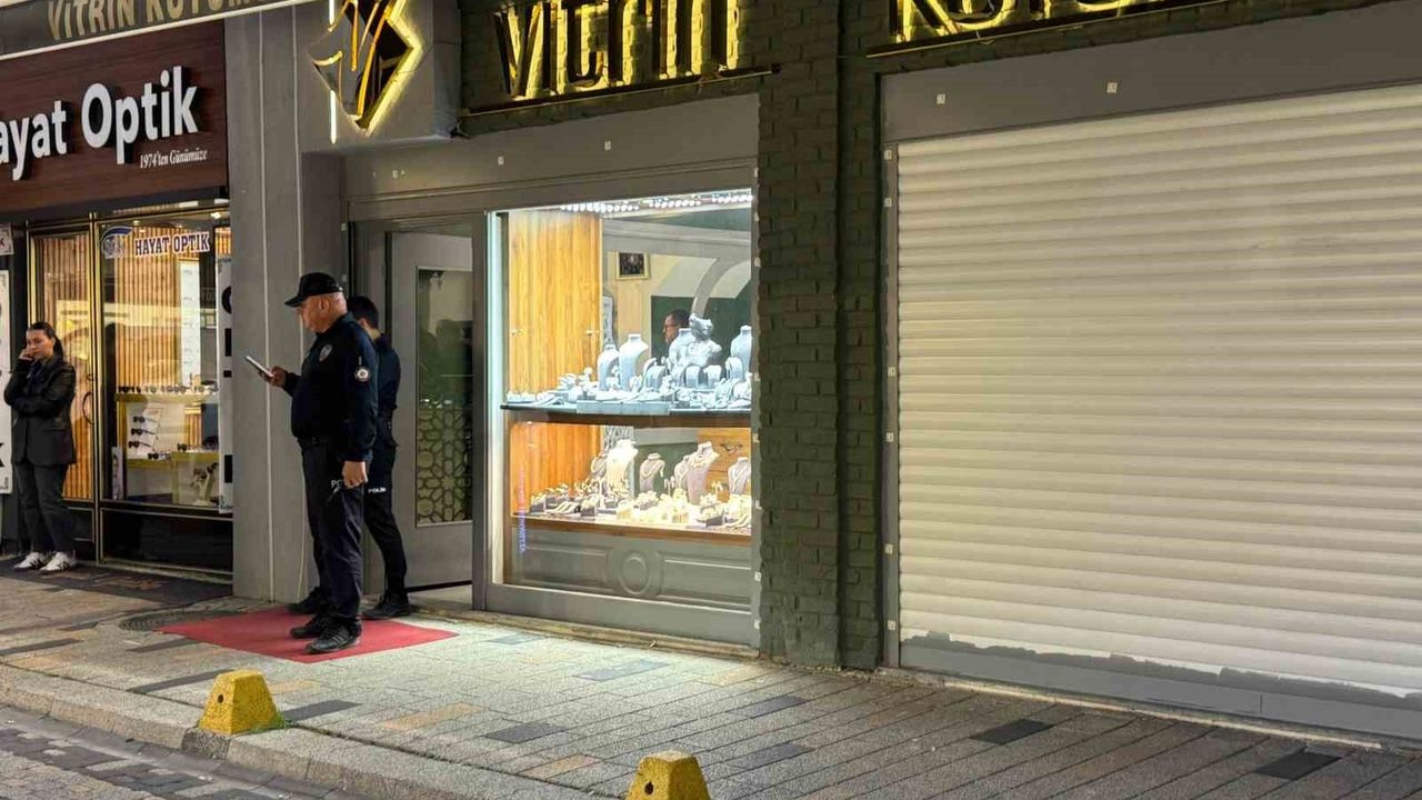Ordu'da kuyumcu hırsızlığı: yaklaşık 2 milyon TL değerinde altın çalındı