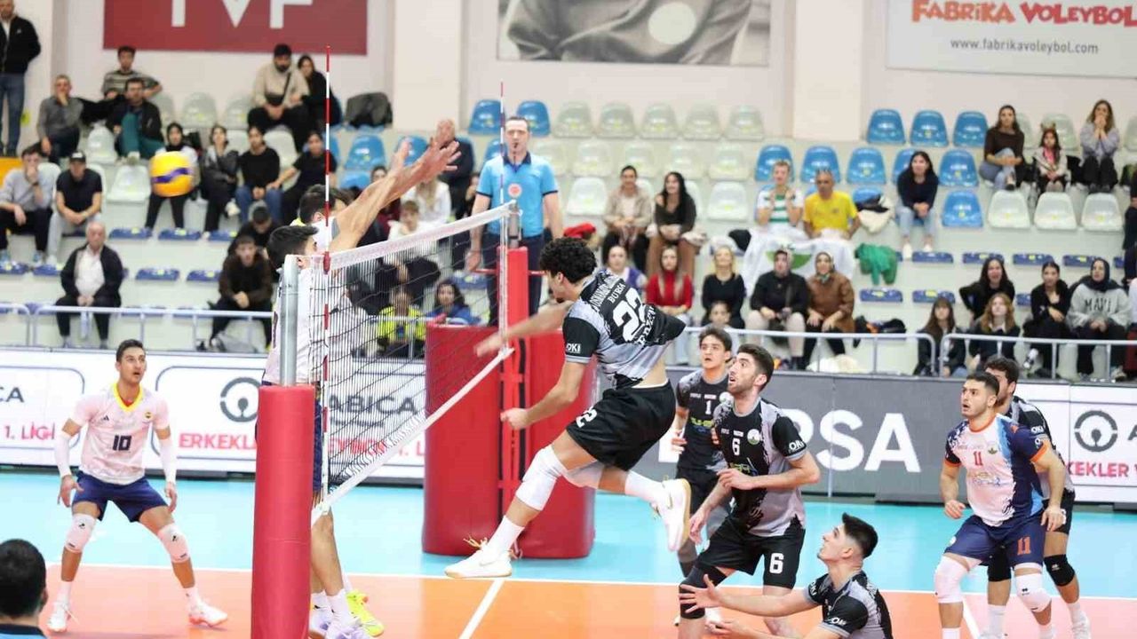 Osmangazi Belediyespor, Fenerbahçe'ye 3-1 mağlup oldu