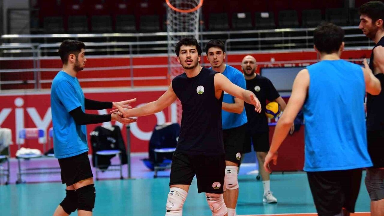 Osmangazi Belediyespor Play-Off hedefiyle kenetlendi