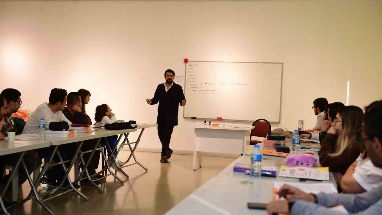 Osmangazi'de Engellilere Ücretsiz E-KPSS Kursları