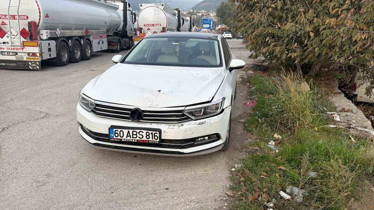 Osmaniye'de otomobil takla attı: 2 yaralı