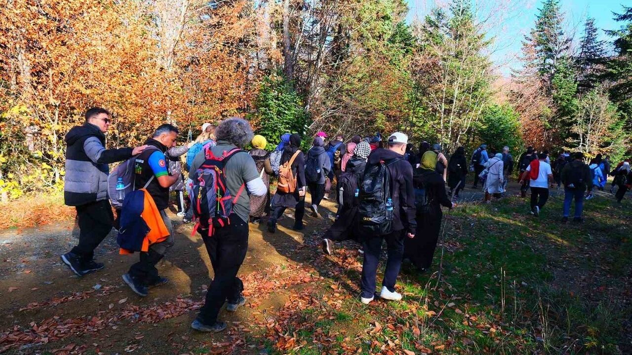 Pamukova'da 14 km Sonbahar Doğa Yürüyüşü
