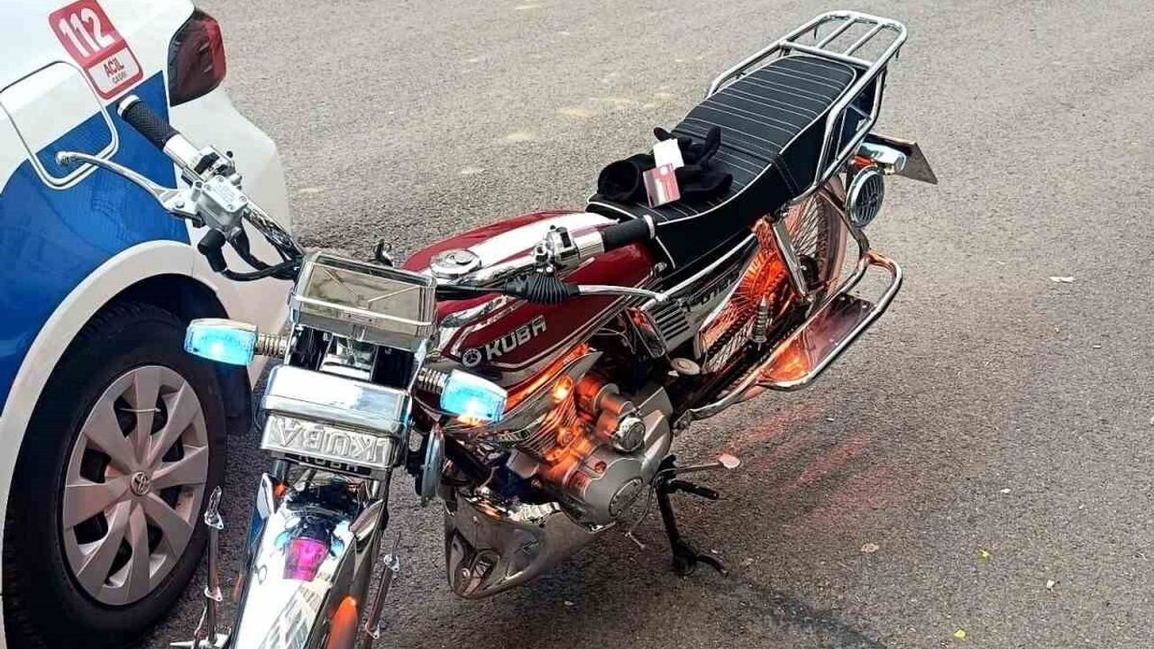 Parkta drift yapan motosiklete 3 bin 972 TL ceza, araç trafikten men edildi