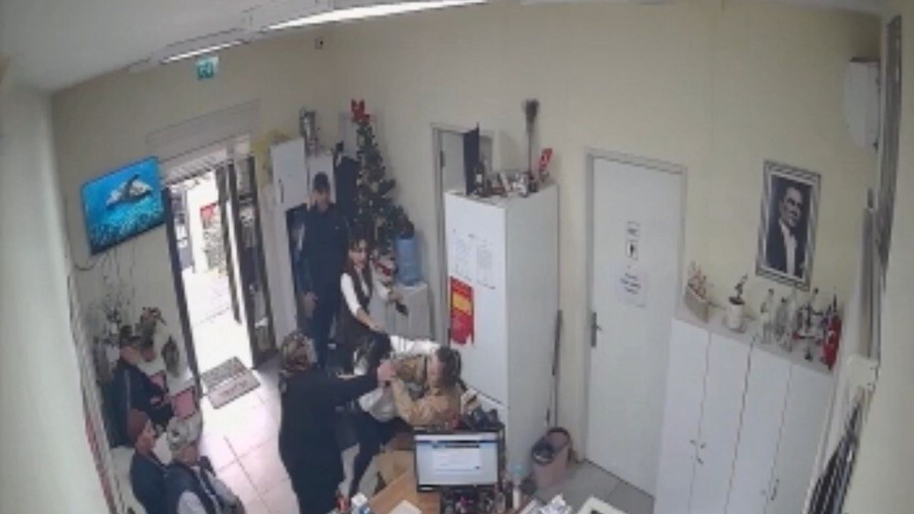 Pendik'te muhtarlıkta 'fakirlik belgesi' tartışması kavgaya dönüştü