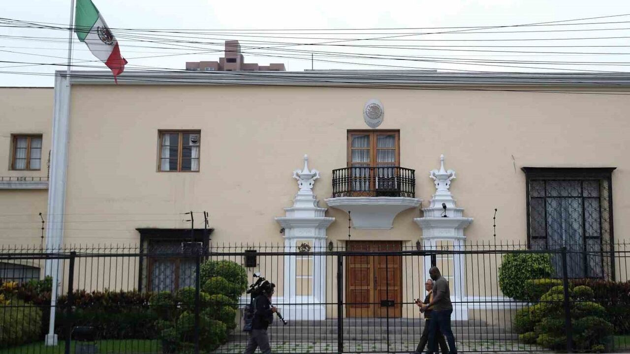 Peru Yüksek Mahkemesi, Betssy Chavez için 5 aylık ihtiyati gözaltı kararı verdi