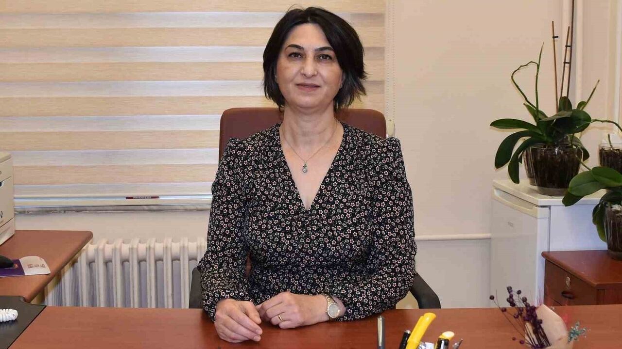 Prof. Dr. Elif Doyuk Kartal: DSÖ antibiyotik direncini 'Sessiz pandemi' olarak tanımlıyor