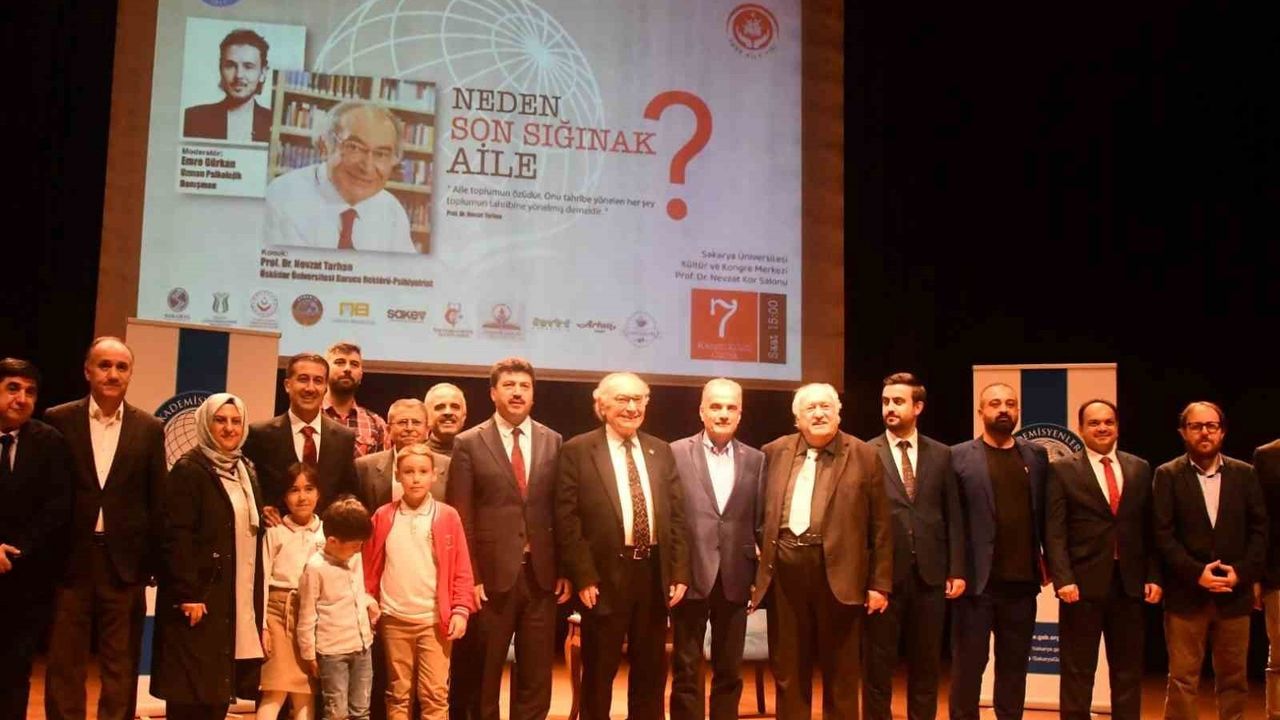 Prof. Dr. Nevzat Tarhan: 'Neden Son Sığınak Aile?' konferansında aile vurgusu