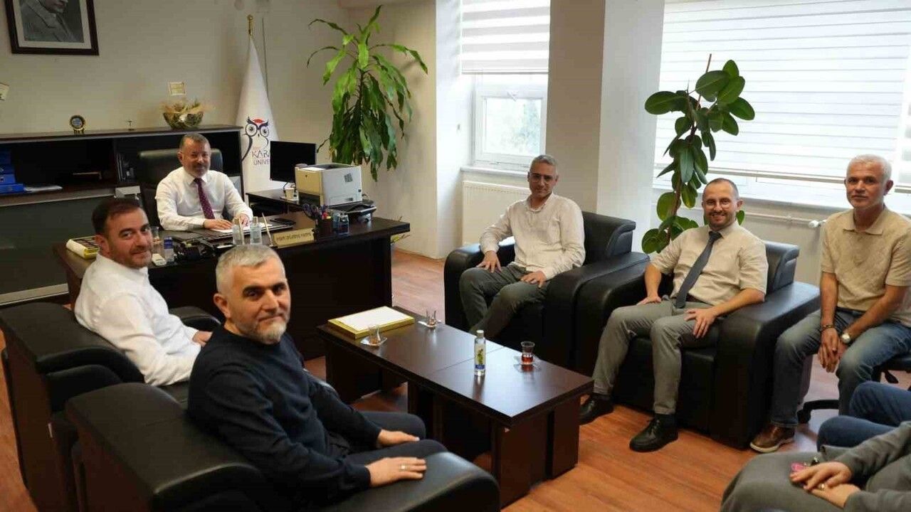 Rektör Kırışık, Bilgisayar ve Bilişim Bilimleri Fakültesi’ndeki çalışmaları yerinde inceledi