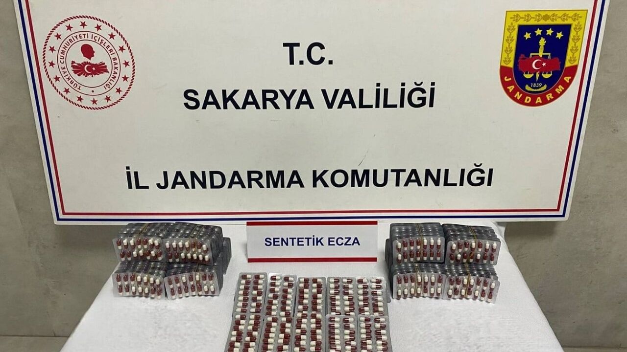 Sakarya'da jandarma operasyonlarında 5 tutuklama