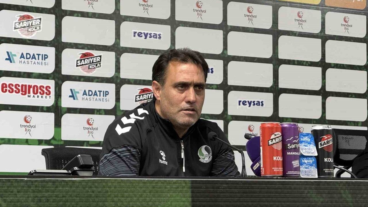 Sakaryaspor - Ümraniyespor 1-1: Teknik Direktörlerin Değerlendirmeleri