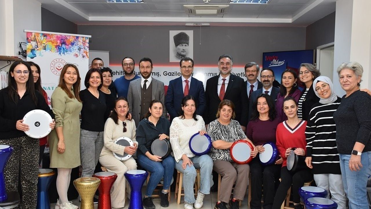 Salihli’de Şehit Aileleri ve Gaziler İçin Ritm Atölyesi Düzenlendi