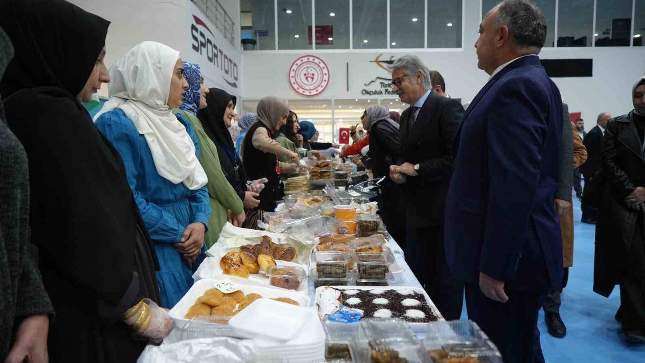Samsun’da Gazze Yararına Hayır Çarşısı ve Aile Şenliği