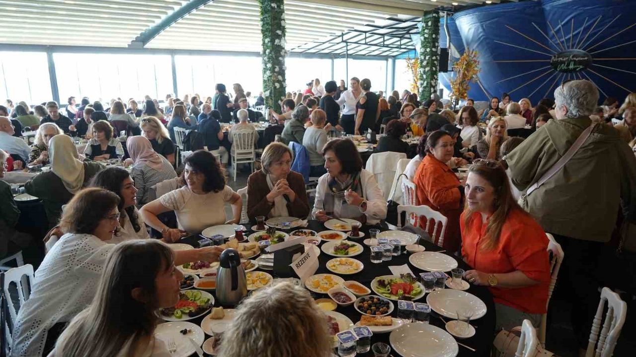 Samsun'da lösemili çocuklar için destek kahvaltısı