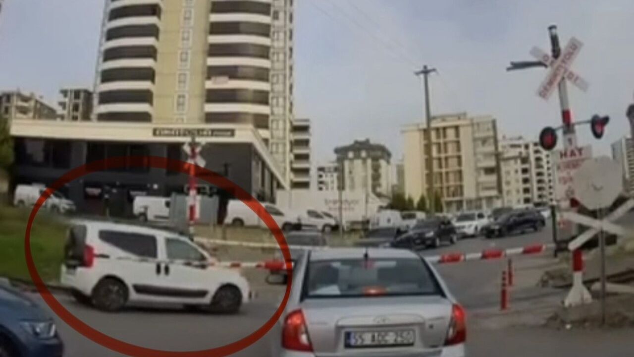 Samsun'da tren yolu hattında tehlikeli sürüşe para cezası